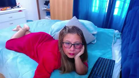 Snapshot of slutdirty1xxx chatting on June 27, 2026, 11:59 am Slutdirtyxxx online show from June 27, 2026, 11:59 am