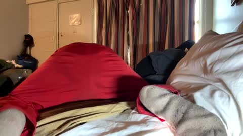 Phillup Slutz online show from December 4, 2024, 9:46 pm