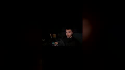 Snapshot of slutsandblunts chatting on February 18, 2026, 7:15 am slutsandblunts online show from February 18, 2026, 7:15 am