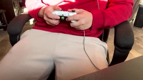 Snapshot of slutty_college_couple chatting on January 3, 2025, 7:18 pm slutty_college_couple online show from January 3, 2025, 7:18 pm