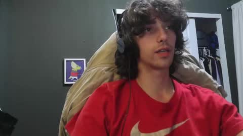 Snapshot of slutty_kev chatting on October 24, 2025, 4:09 am slutty_kev online show from October 24, 2025, 4:09 am