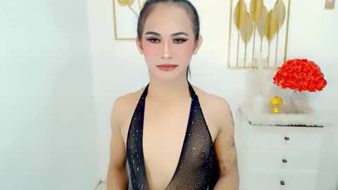 mia online show from February 22, 2025, 9:45 am