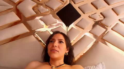 Snapshot of sluttyandmature chatting on February 12, 2025, 4:11 pm MARCELA online show from February 12, 2025, 4:11 pm