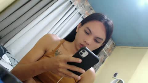 CHIE CHIE online show from June 22, 2026, 1:51 am