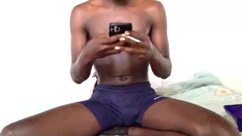 Snapshot of sluttydarkcadbourry2002 chatting on March 31, 2026, 10:59 am Skillibengisaadboy online show from March 31, 2026, 10:59 am