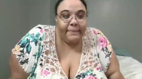 Jessica online show from March 15, 2026, 12:11 pm