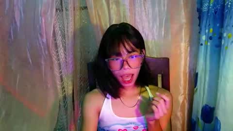 sluttypatotie online show from April 7, 2026, 4:51 pm