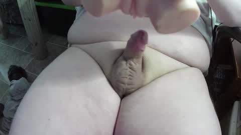 Snapshot of smallchubbers chatting on December 22, 2025, 1:46 am smallchubbers online show from December 22, 2025, 1:46 am