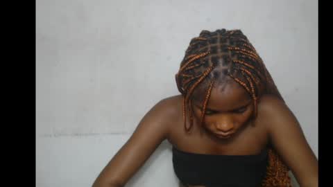 Snapshot of smallsluty chatting on May 19, 2026, 1:56 am smallsluty online show from May 19, 2026, 1:56 am