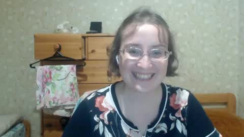 smart_rose online show from March 6, 2026, 7:32 pm