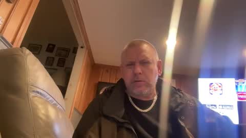 smblondo online show from April 8, 2026, 8:36 am