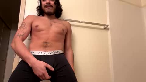 smex_charm online show from December 16, 2025, 9:20 pm