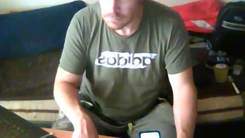 Snapshot of smi35 chatting on July 20, 2026, 3:36 pm smi35 online show from July 20, 2026, 3:36 pm