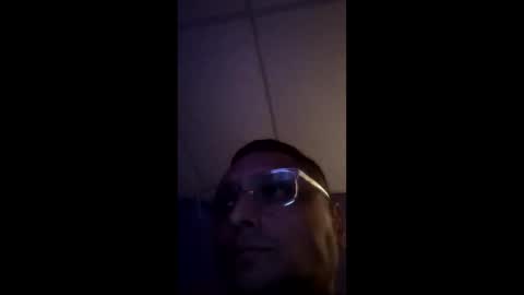 smilehiguy online show from October 16, 2025, 7:53 am