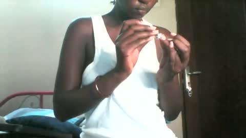 smileykesh online show from November 17, 2025, 5:57 am