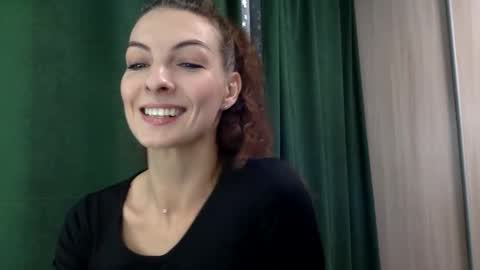 smiling_lexa online show from February 10, 2026, 5:28 pm