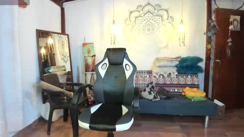 SmilingSalor online show from December 16, 2024, 3:40 am