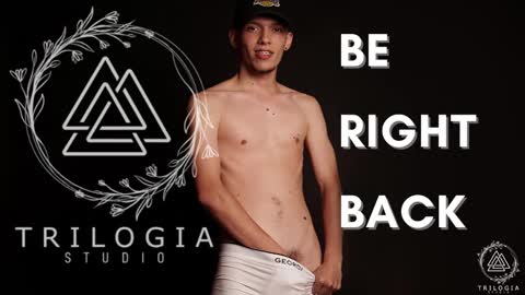 SMIT  online show from January 3, 2025, 7:39 pm