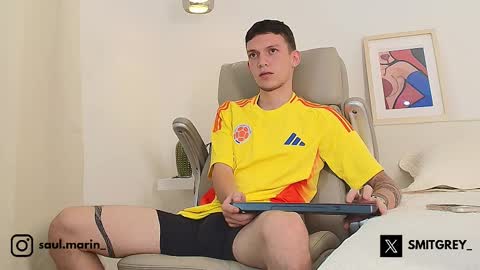 SMIT  online show from October 15, 2025, 1:17 am