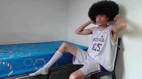 Smith Gael online show from November 27, 2025, 2:19 pm