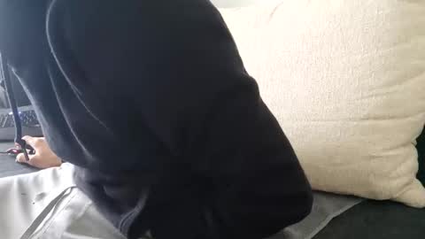 Snapshot of smokeandwatching chatting on December 26, 2024, 9:44 am Smokeandwatching online show from December 26, 2024, 9:44 am