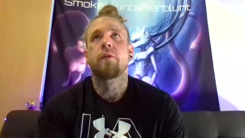 Snapshot of smokebluntafterblunt chatting on May 3, 2026, 11:55 pm smoke online show from May 3, 2026, 11:55 pm
