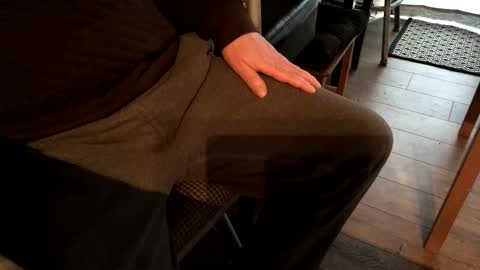 Snapshot of smokefest187 chatting on December 28, 2024, 8:58 pm Peter Johnson online show from December 28, 2024, 8:58 pm