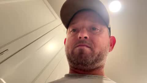 Snapshot of smokeymt420 chatting on October 9, 2025, 2:42 am smokeymt420 online show from October 9, 2025, 2:42 am