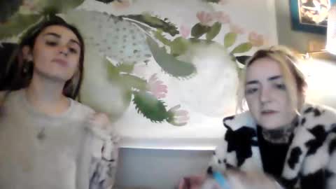 smorethanfriends online show from June 9, 2026, 3:40 am