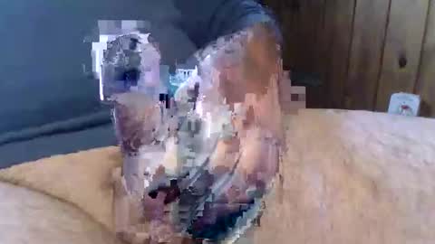 sn0man69 online show from December 25, 2024, 6:52 pm