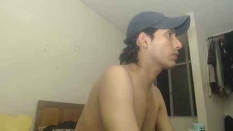 snackontime19 online show from September 9, 2025, 6:13 am