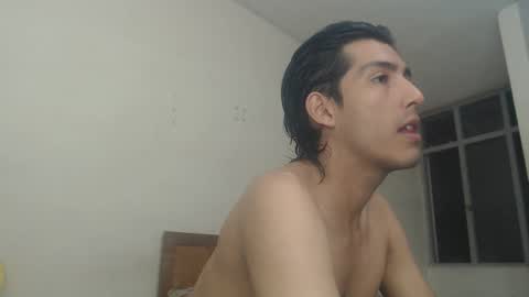 snackontime19 online show from September 10, 2025, 5:07 am