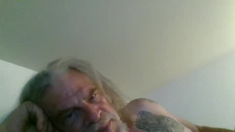 Snapshot of snap2play chatting on July 7, 2026, 2:03 am snap2play online show from July 7, 2026, 2:03 am