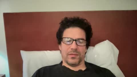 snfrisco76 online show from November 26, 2025, 4:46 am