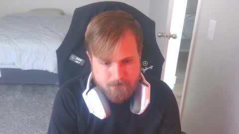 snipingmilfs online show from October 4, 2025, 3:43 pm