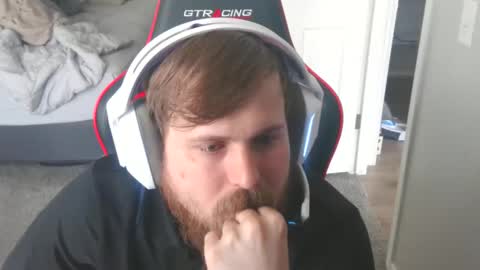 snipingmilfs online show from April 5, 2026, 8:06 pm