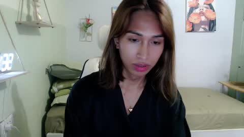 snow_2000 online show from January 26, 2025, 7:21 am