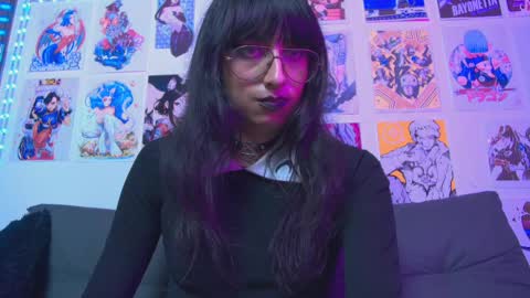 Snow and Bubble online show from February 9, 2025, 5:19 am