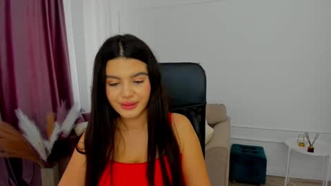 snowingwinter online show from February 6, 2025, 9:43 am