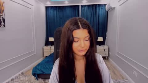 snowingwinter online show from March 7, 2025, 2:56 pm