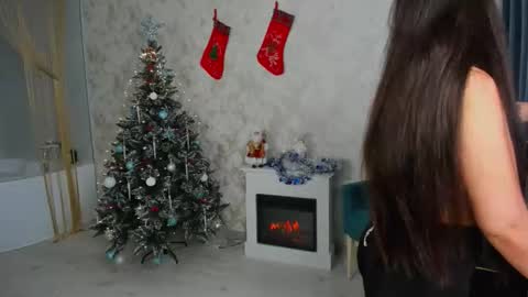 snowingwinter online show from December 17, 2025, 7:31 pm