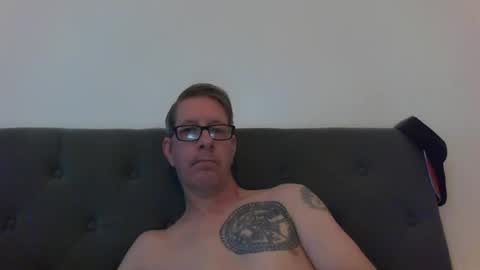 Snapshot of snub71 chatting on April 11, 2026, 8:40 am snub71 online show from April 11, 2026, 8:40 am