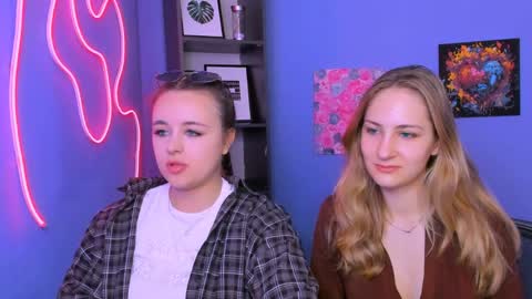 Snapshot of so_hot_rosalie chatting on April 2, 2026, 11:41 am so_hot_rosalie online show from April 2, 2026, 11:41 am