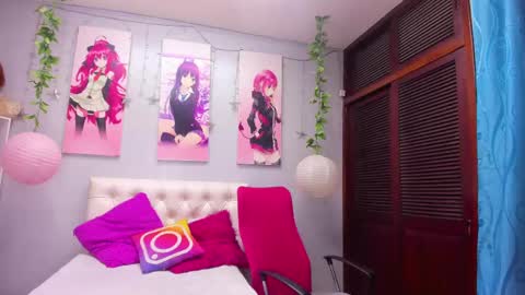 sofiia online show from September 20, 2025, 1:01 pm