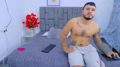 SOFFI AND CHISTOPHER online show from February 10, 2026, 7:51 pm