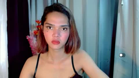 Snapshot of soffy_seductivexx chatting on February 2, 2026, 12:42 am open for pvt online show from February 2, 2026, 12:42 am