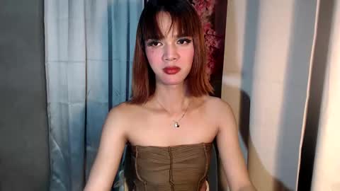 Snapshot of soffy_seductivexx chatting on March 2, 2026, 10:05 pm open for pvt online show from March 2, 2026, 10:05 pm