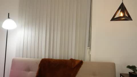 sofhia cruz online show from November 19, 2025, 11:27 pm