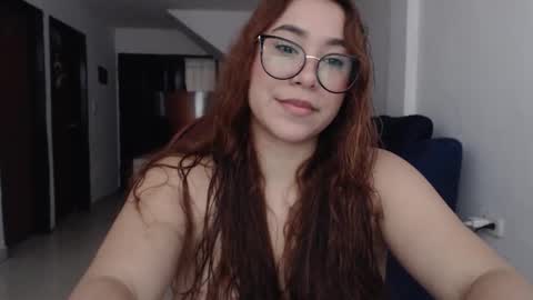 Snapshot of sofi4__ chatting on March 10, 2026, 5:45 am sofi online show from March 10, 2026, 5:45 am