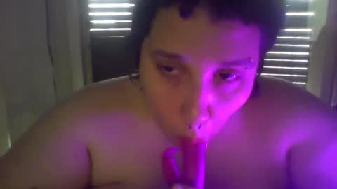 Snapshot of sofi_420 chatting on December 21, 2024, 8:00 pm sofi_420 online show from December 21, 2024, 8:00 pm